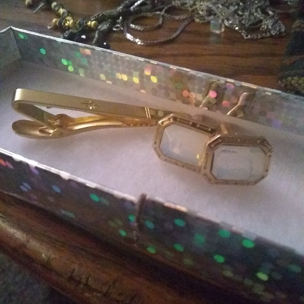 Cufflinks